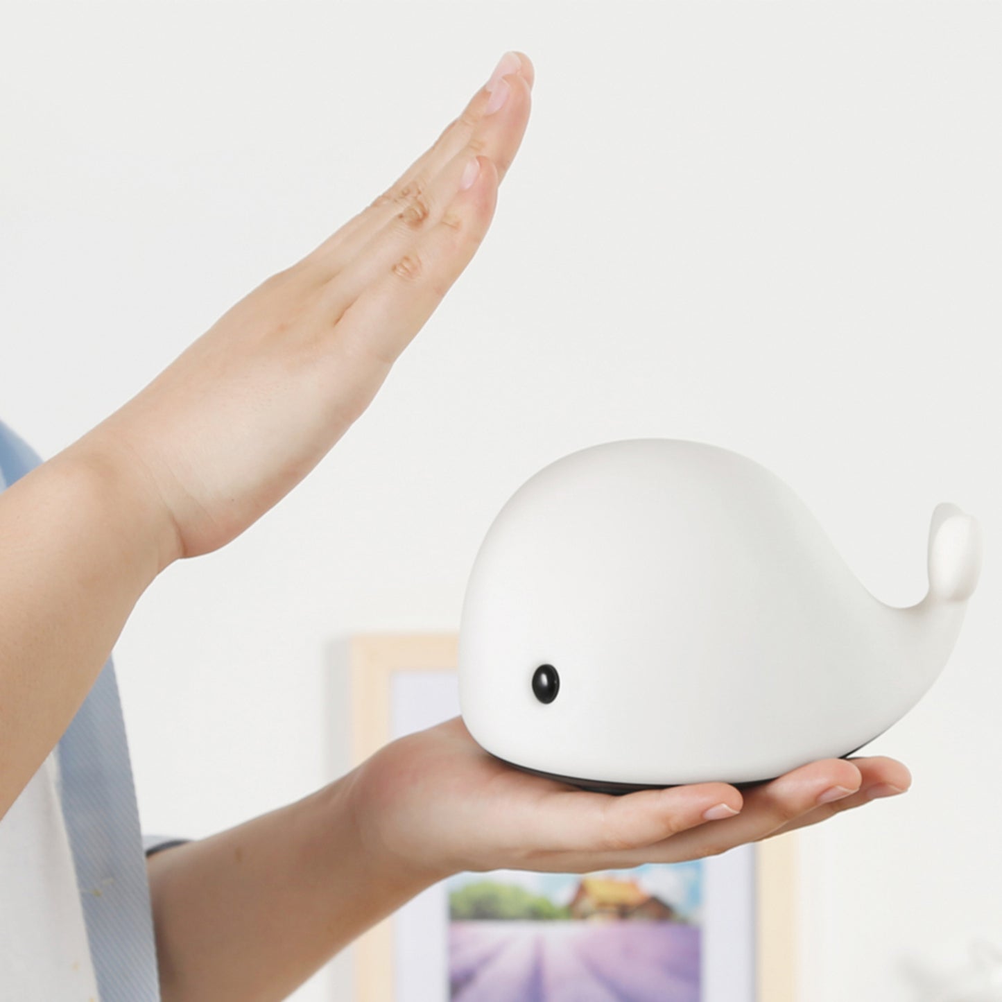 Gominimo Whale Night Lamp Touch