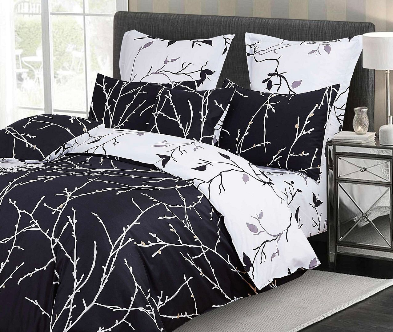 Tree Reversible Double Size Quilt/Duvet Cover Set - Black